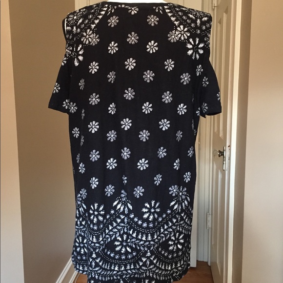 Cold shoulder black & white print long top size L - Picture 3 of 4